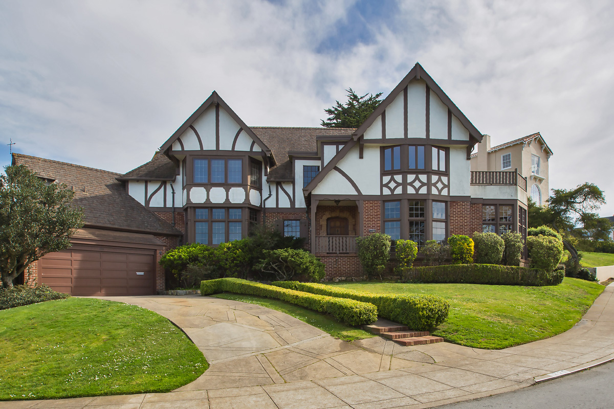 MAJESTIC TUDOR HOME ON DOUBLE LOT