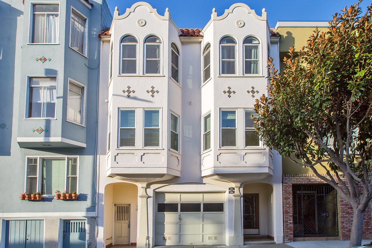 CLASSIC 3-UNIT BUILDING, 220-222 Francisco ST Main Image