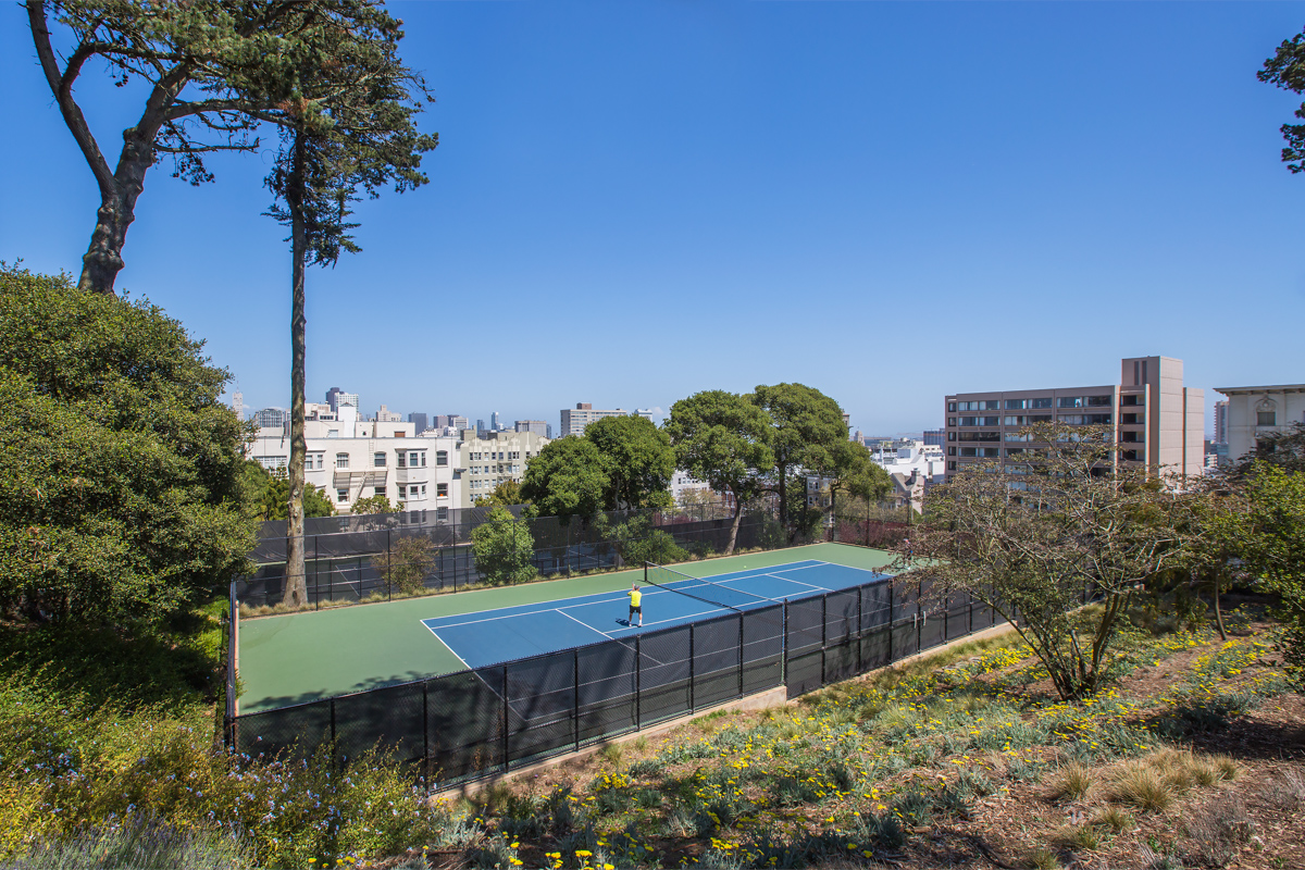 Tennis courts in Lafayette Park
