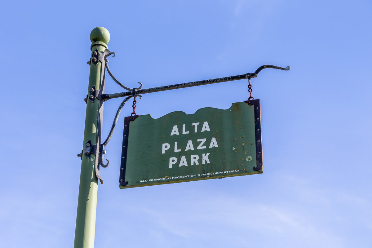Alta Plaza Park in Pacific Heights