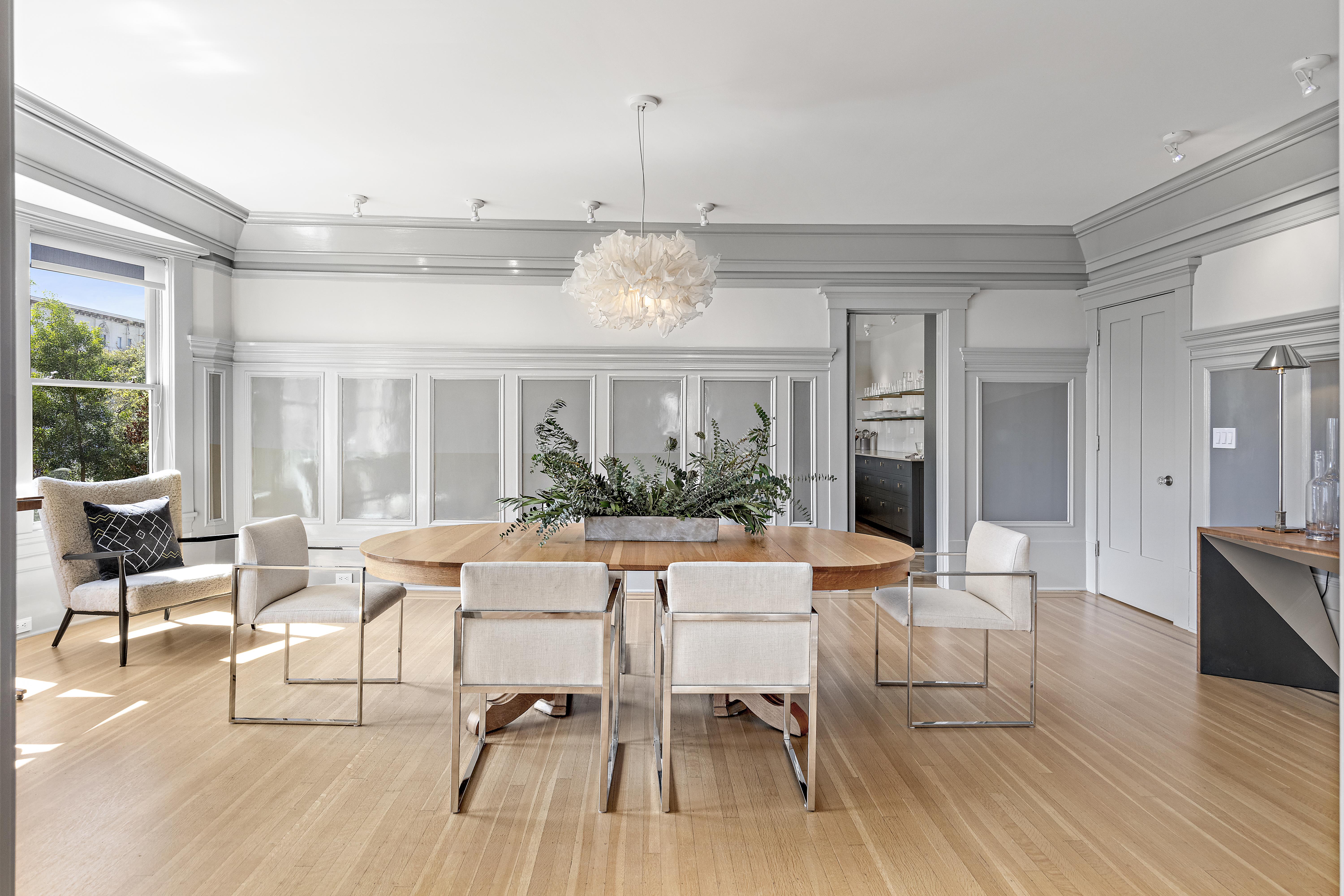 Formal dining room