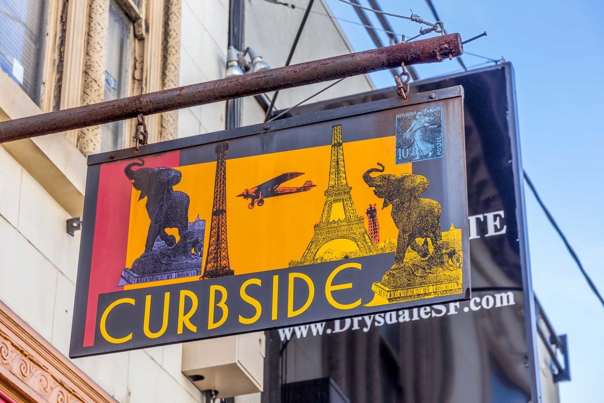 Curbside Cafe on California at on Fillmore Street