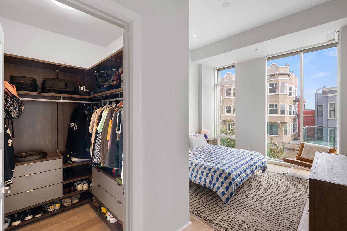 Superb walk-in closet for bedroom