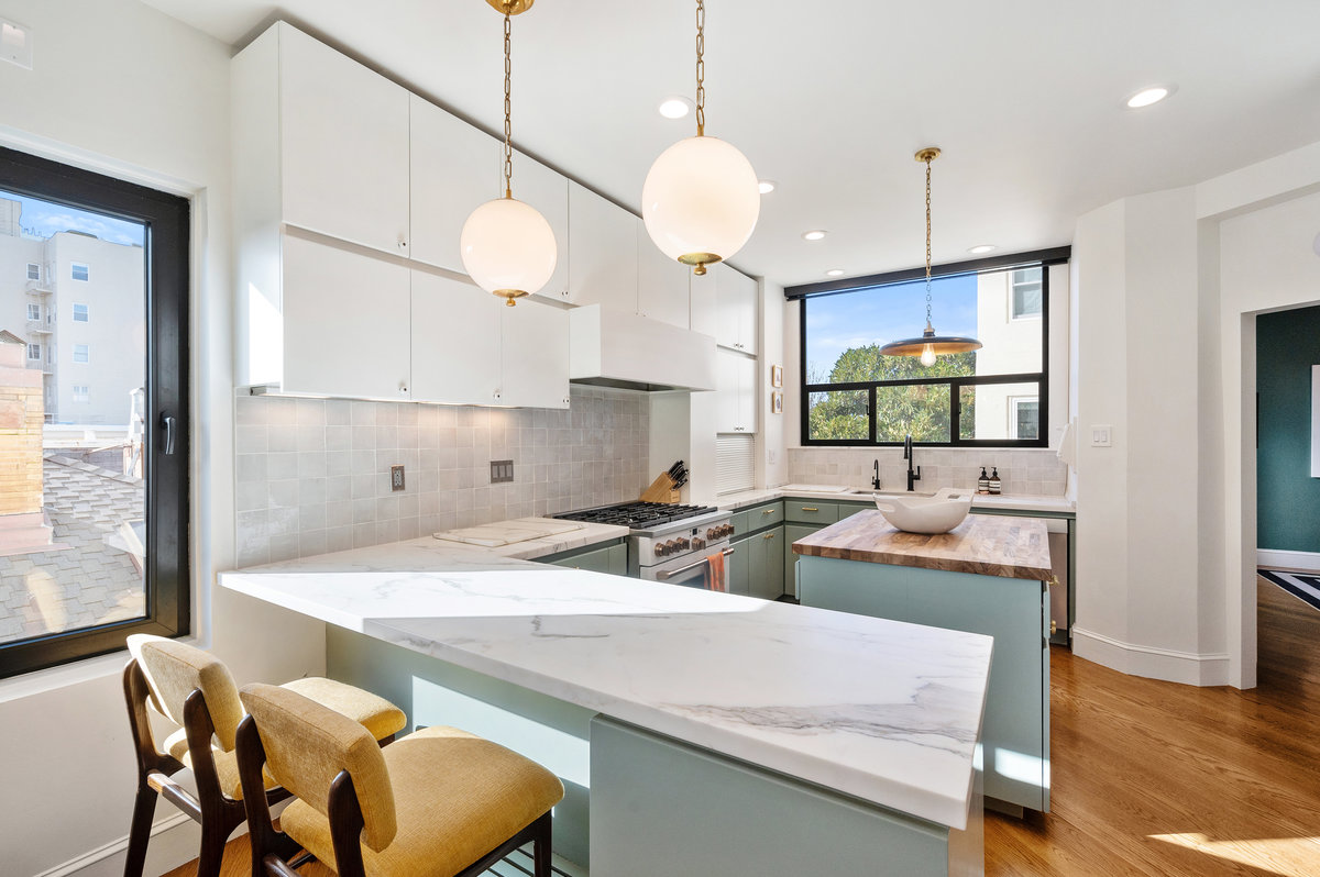 Seating area in kitchen