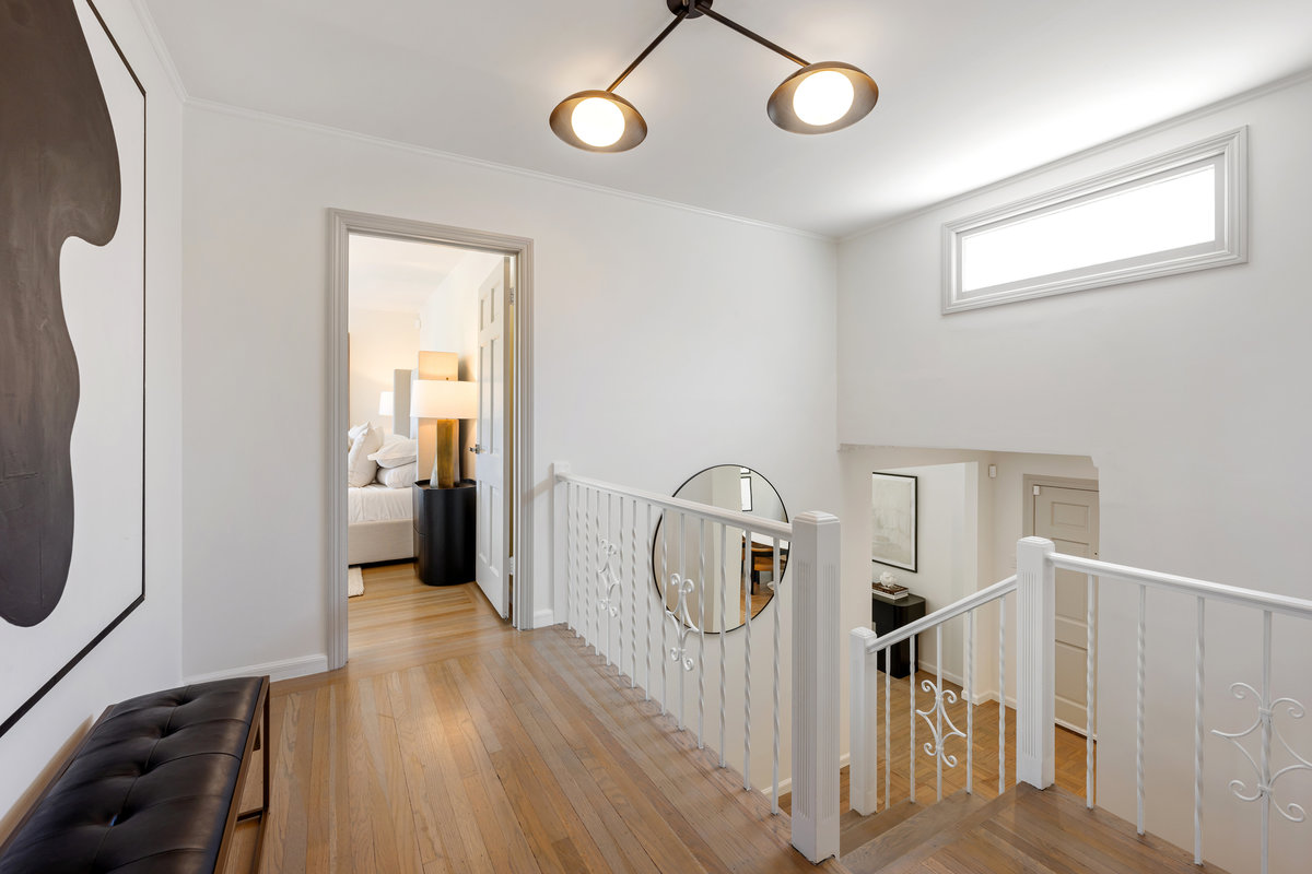 Upper level entrance to primary suite