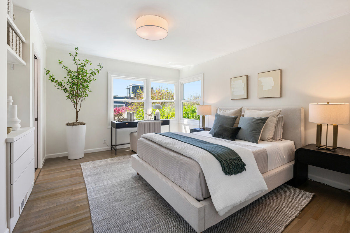 Second bedroom suite on upper level